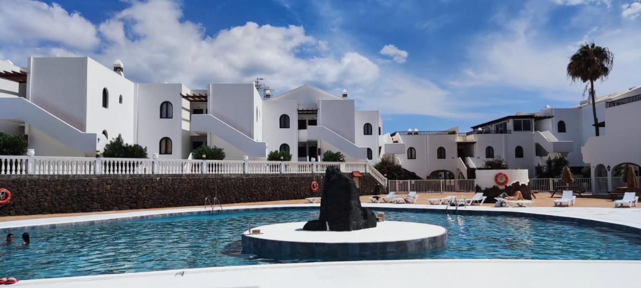 Daruma Apartments Costa Teguise Extérieur photo